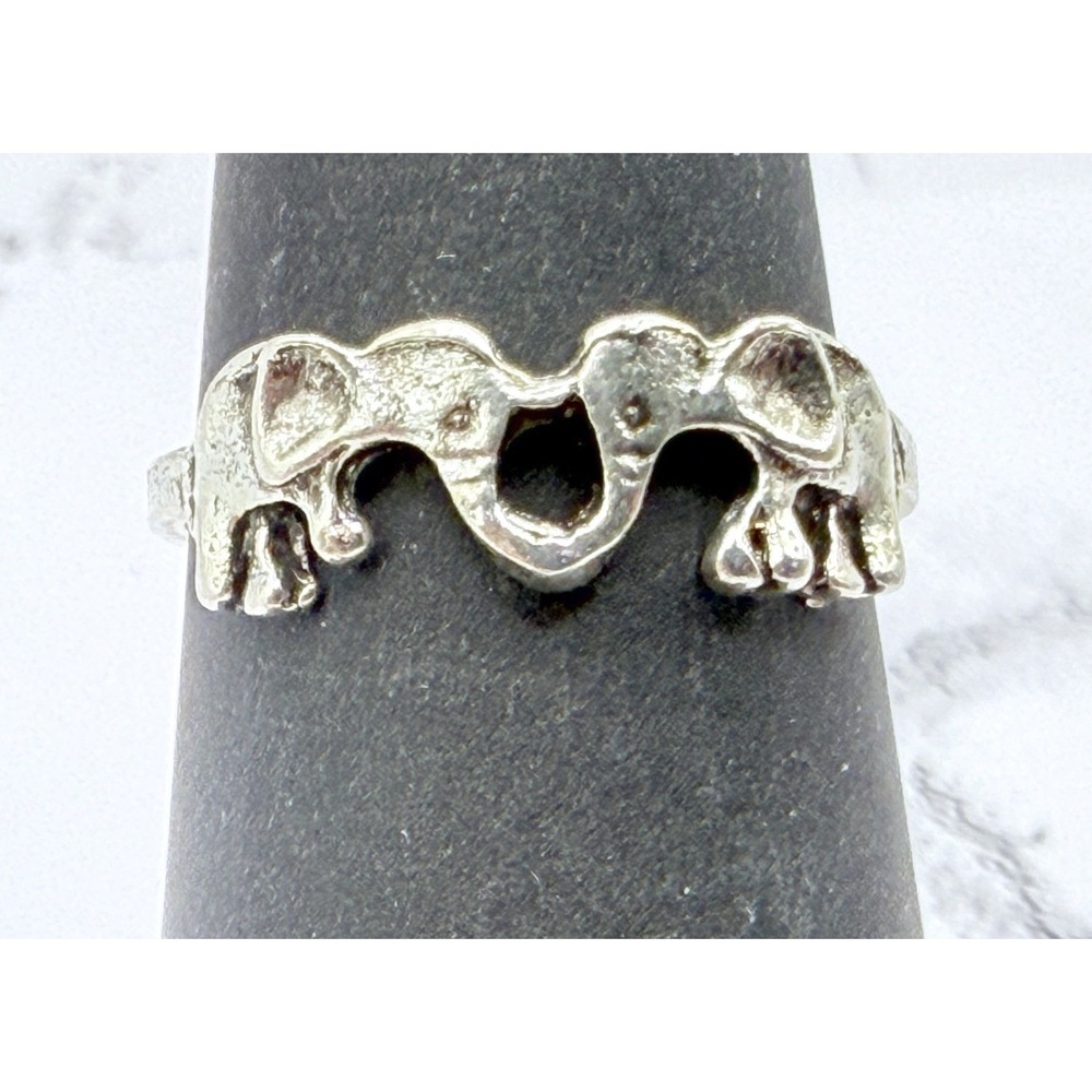 Double Elephant Ring Lucky Elephant Silver Tone Size 6 Animal Jewelry